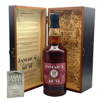 JAMAICA 1977 -  Robert Watson - Rum - 61% - 0,7L